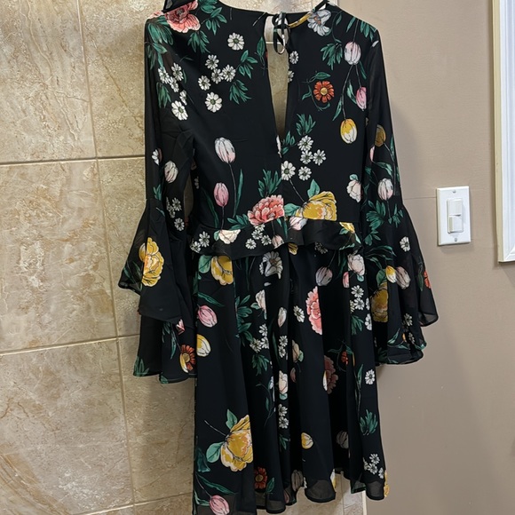 Yumi Kim FLORAL long sleeve dress size XXS - Picture 6 of 11